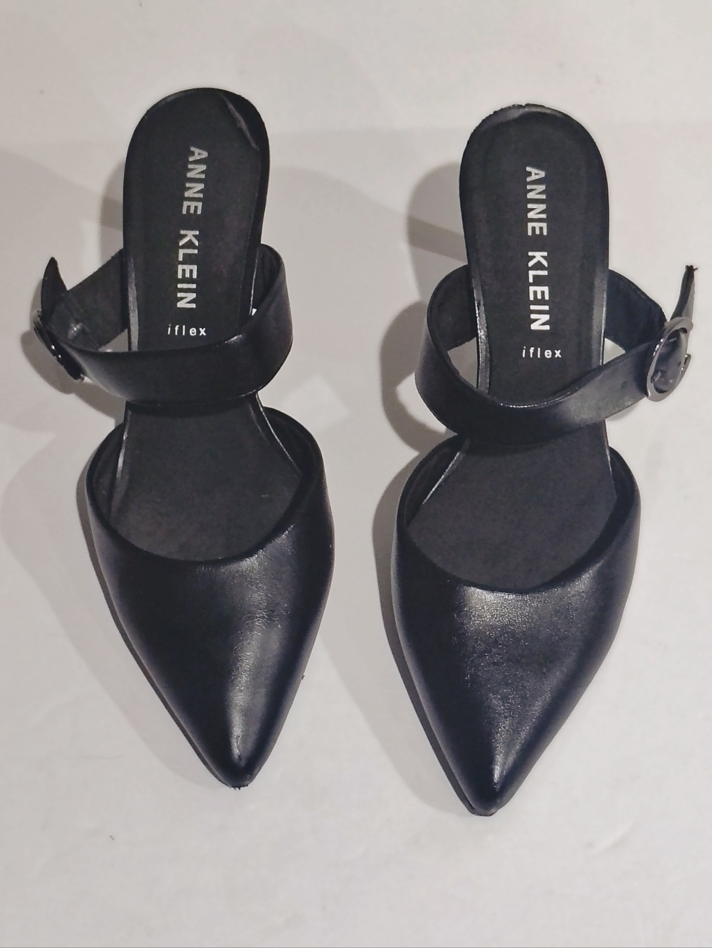 Anne Klein Black Pointed Toe Mule Heels Size 9
